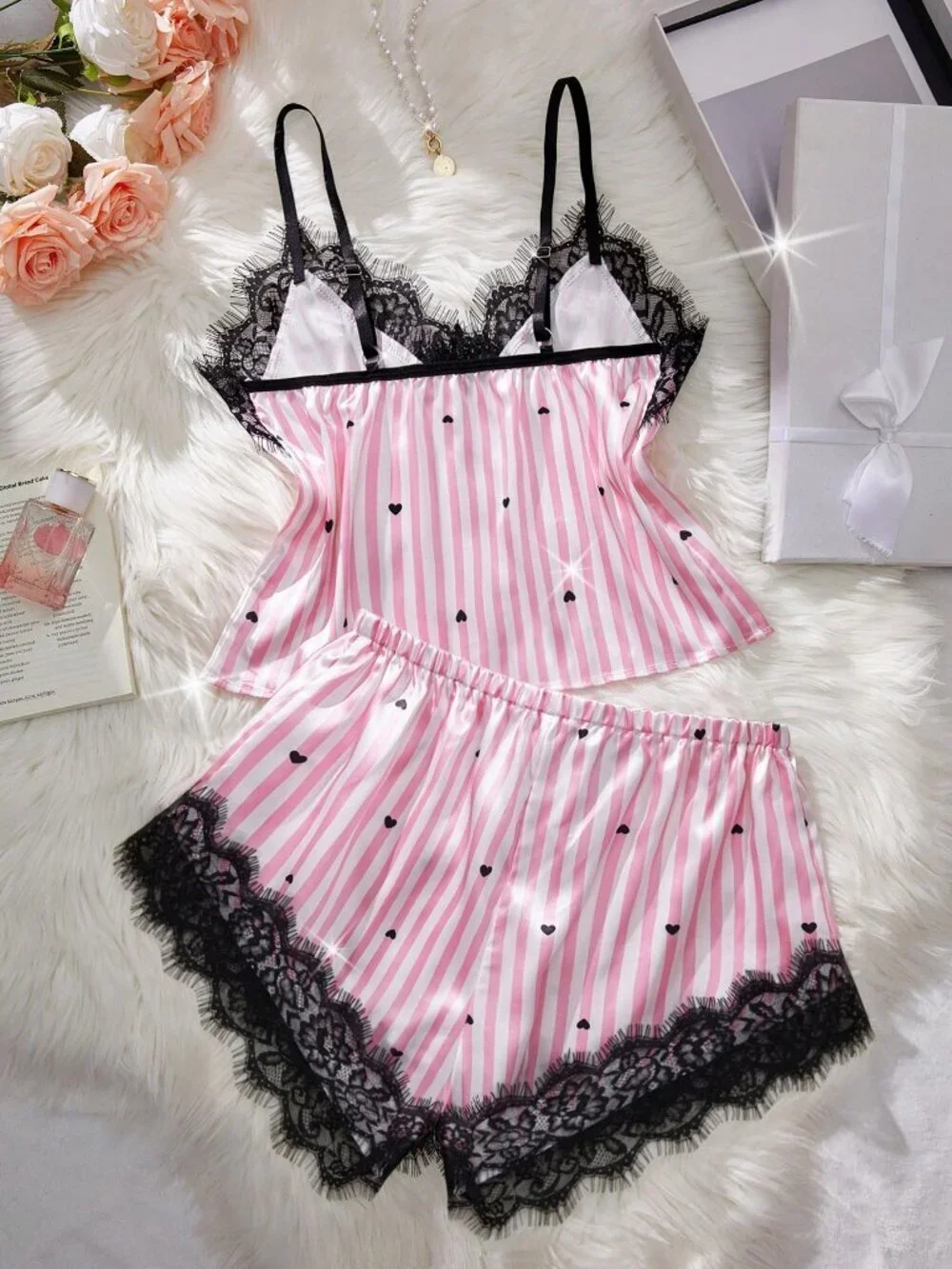 N/A pink women